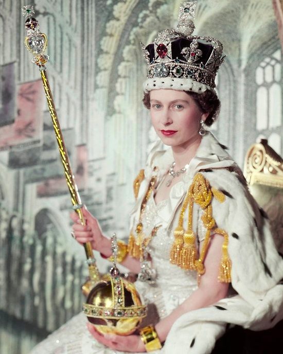 Queen Elizabeth II portrait wearing the St Edward Crow, holding the golden orb and cross.
