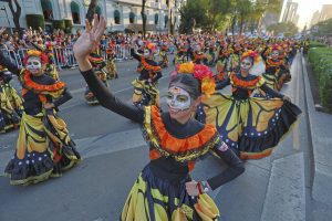 Día de los Muertos: Celebrating Life, Honoring the Dead