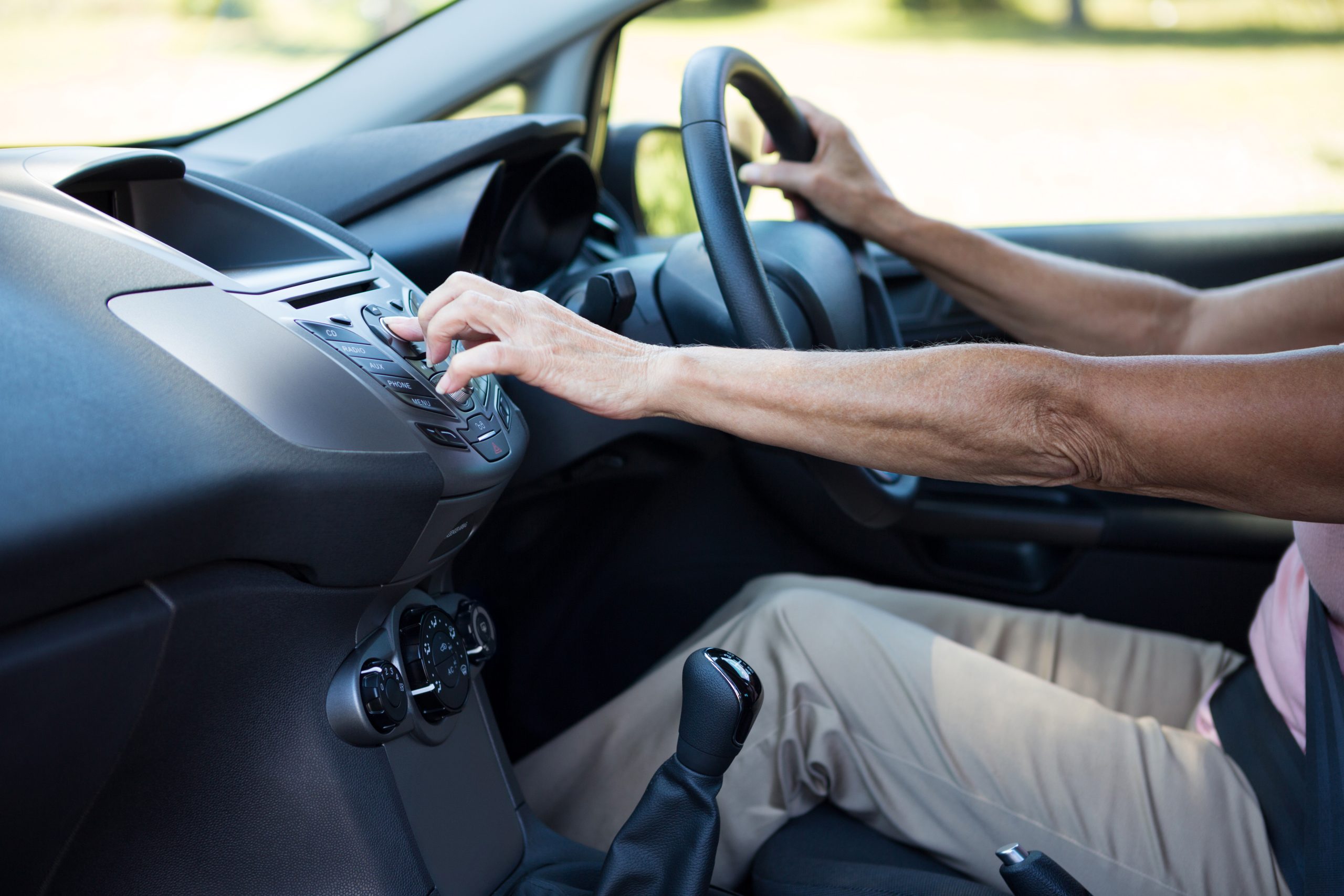 Regular health check-ups help ensure that older adults can drive safely and confidently.