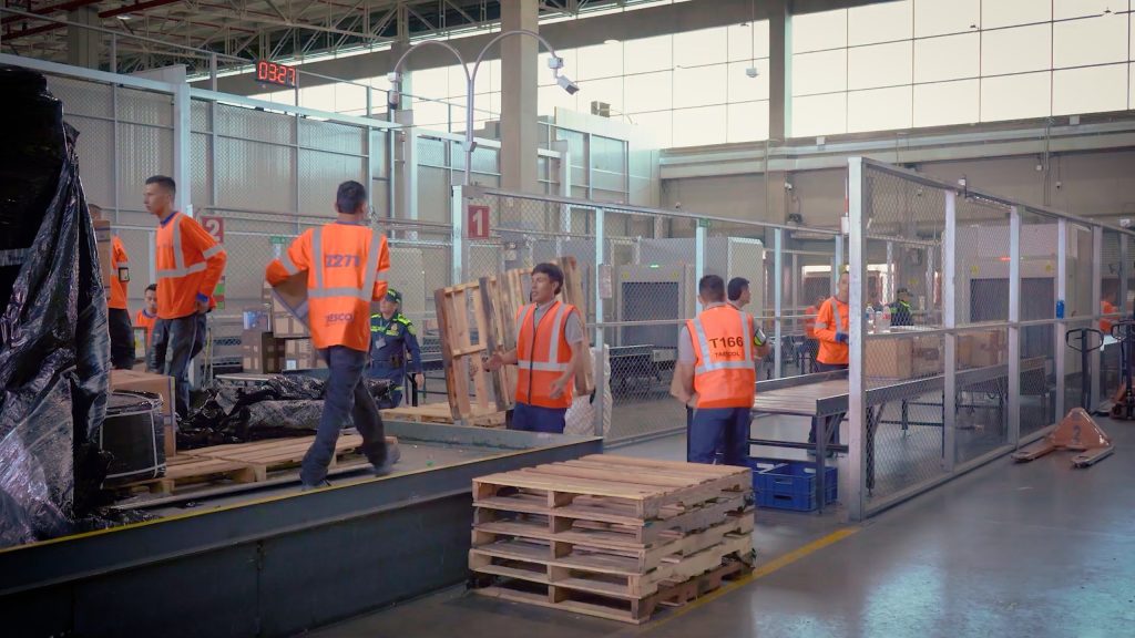 Colombia-U.S. Diplomatic Tensions Escalate Over Deportations and Tariffs